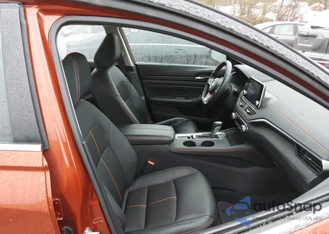 2021 Nissan Altima Sr Intelligent Awd z USA, uszkodzony, nr VIN 1N4BL4CW6MN389605